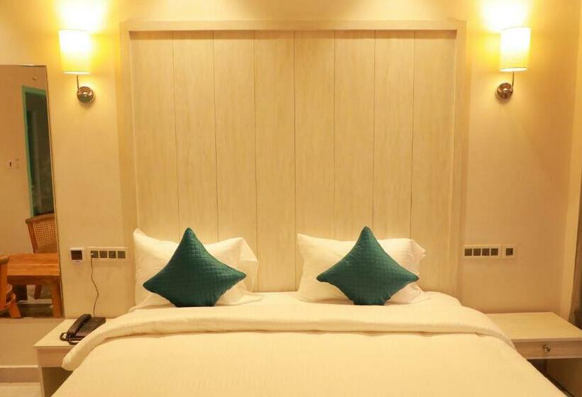 חדר סטנדרט עם מרפסת, The Coral Kanyakumari