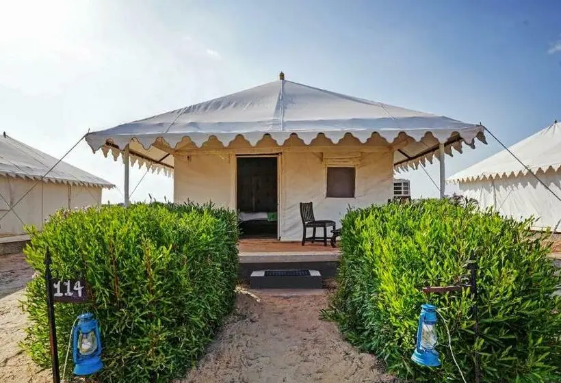 デラックスルーム, Treebo Desert Harmony Camp