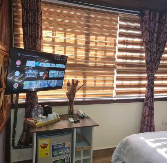 اتاق اکونومی یک تخته, Weycha Bayhouse