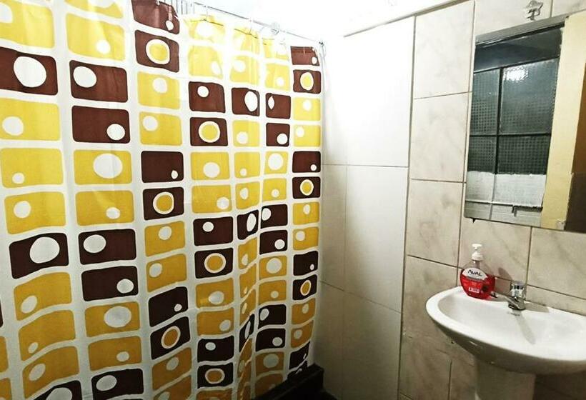 스탠다드 싱글 룸 공동욕실, Casa Sucre Hostel Ayacucho