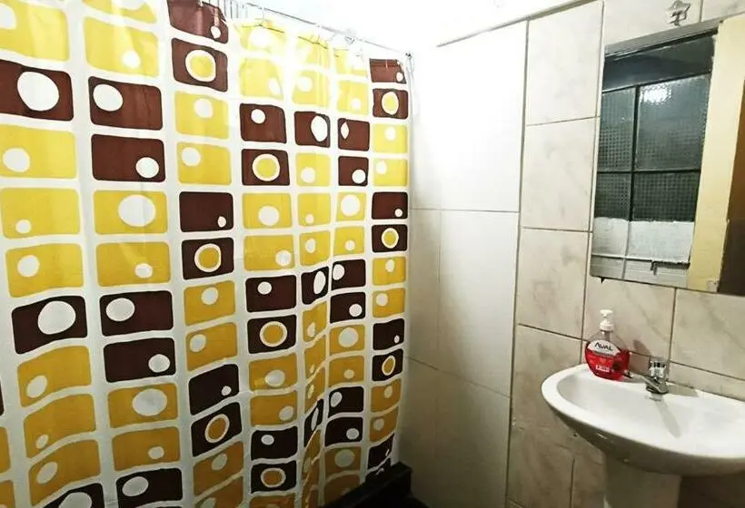 バスルーム共有のシングルスタンダード, Casa Sucre Hostel Ayacucho