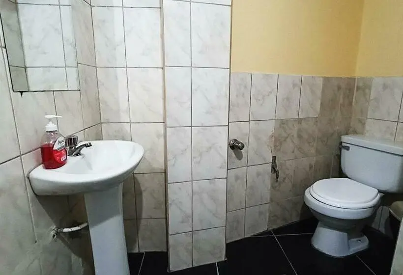 バスルーム共有のシングルスタンダード, Casa Sucre Hostel Ayacucho