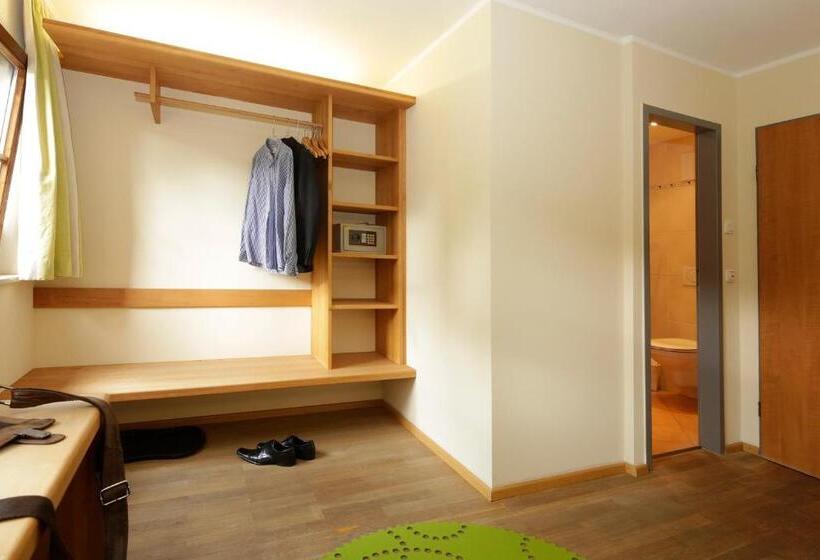 غرفة سوبيريور فردية, Bio Hotel Bayerischer Wirt Augsburg