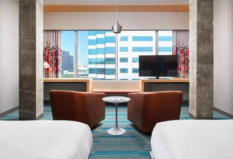シティビュースイート, Aloft Tampa Downtown