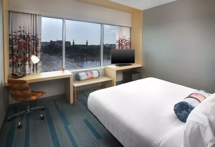 ダブルベッドスタンダードルーム, Aloft Tampa Downtown