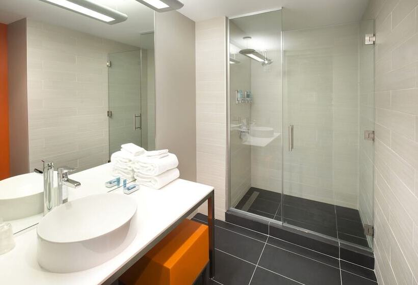 جناح مطل على المدينة, Aloft Tampa Downtown