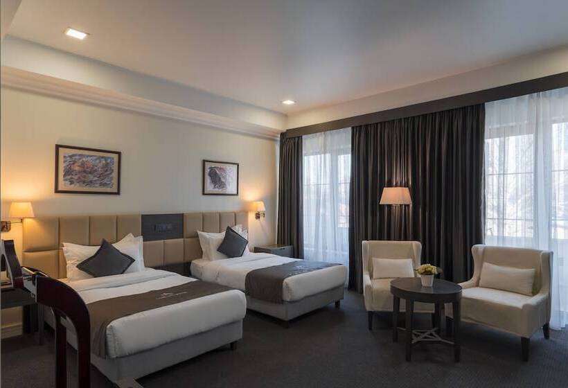 اتاق استاندارد, Ambassador