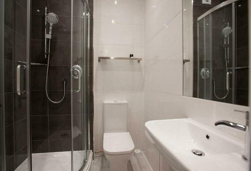 חדר סטנדרט, Asperion