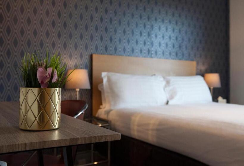 חדר סטנדרט, Asperion