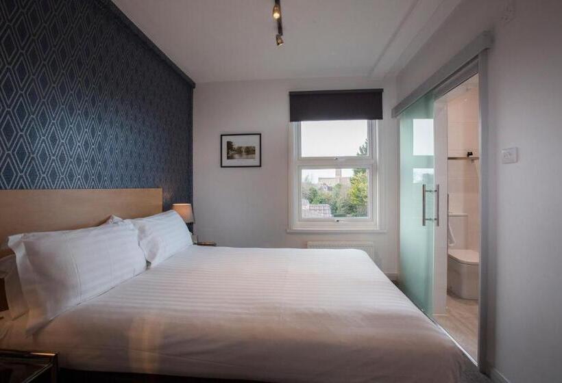 חדר סטנדרט, Asperion