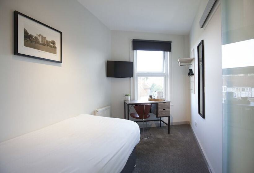 חדר סטנדרט יחיד, Asperion