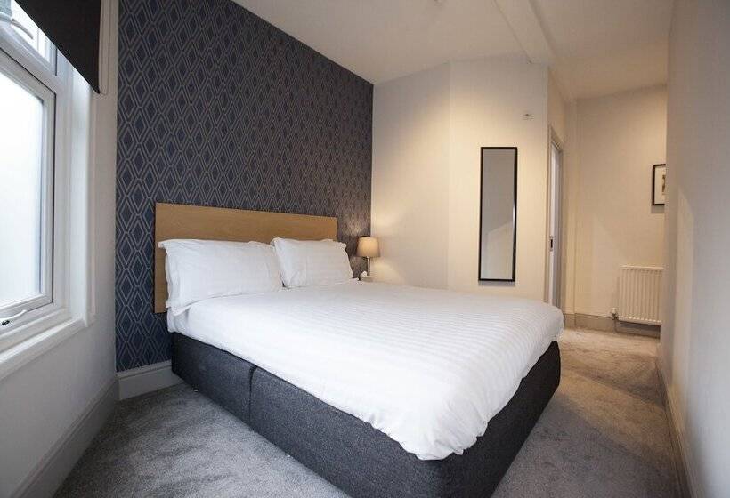 חדר סטנדרט, Asperion