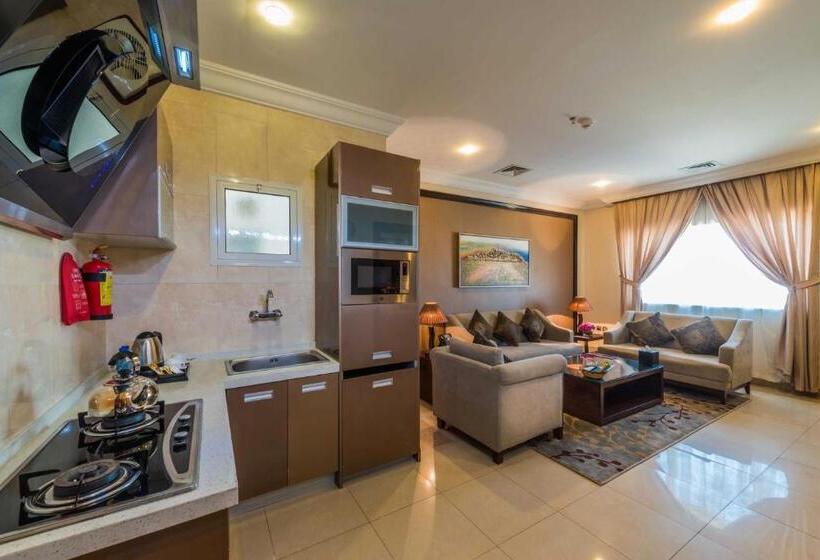 סוויטת ג'וניור, Boudl Taif