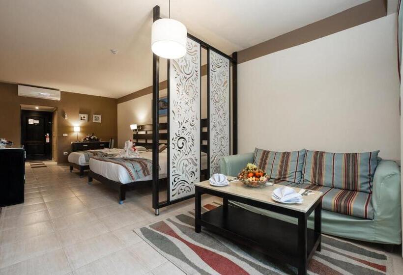 اتاق سوپریور با چشم‌انداز دریا, El Karma Beach Resort & Aqua Park - Hurghada