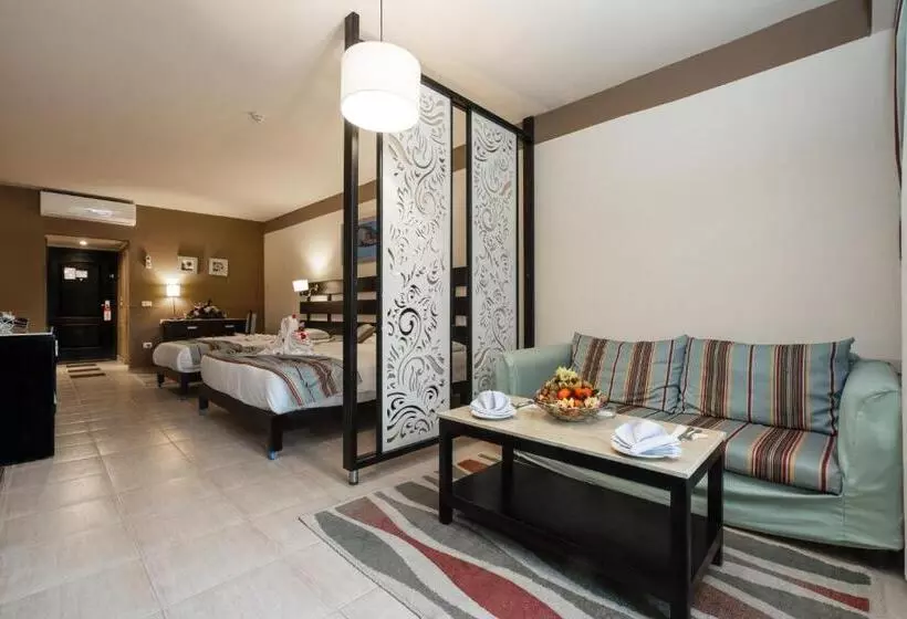اتاق سوپریور با چشمانداز دریا, El Karma Beach Resort & Aqua Park - Hurghada