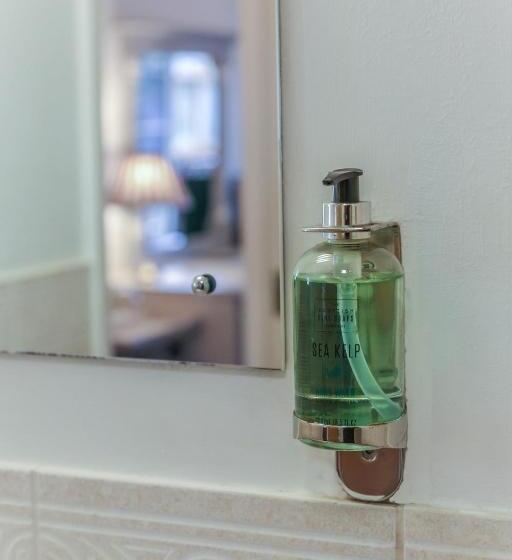 Quarto Estandar, Garrison