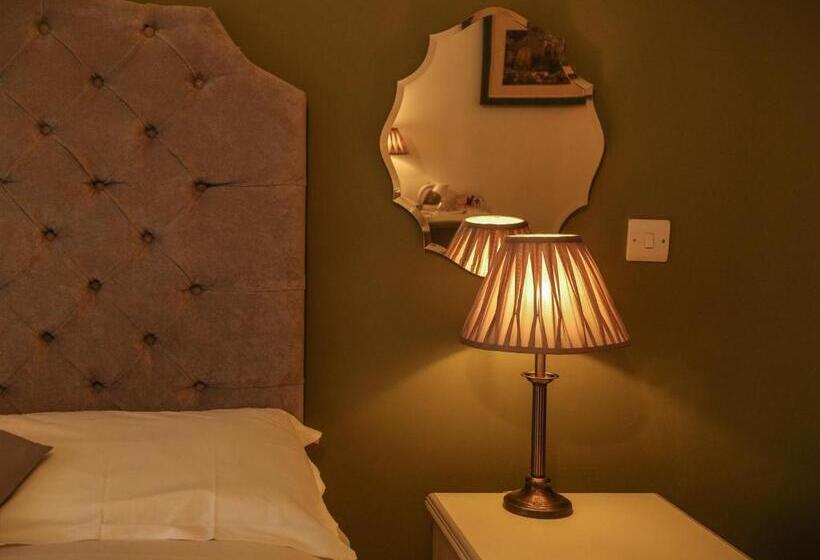 Quarto Estandar para Deficientes Físicos, Garrison