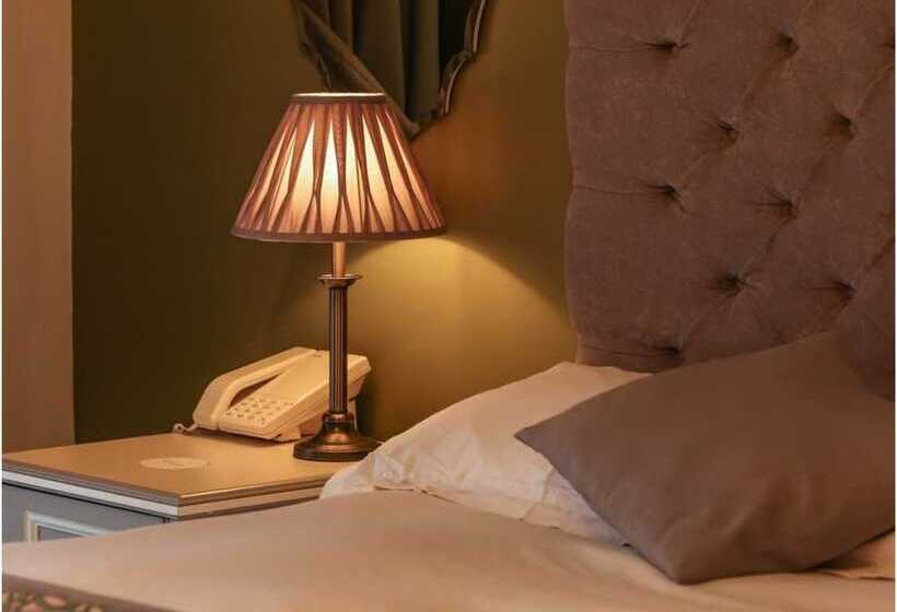 Quarto Estandar, Garrison