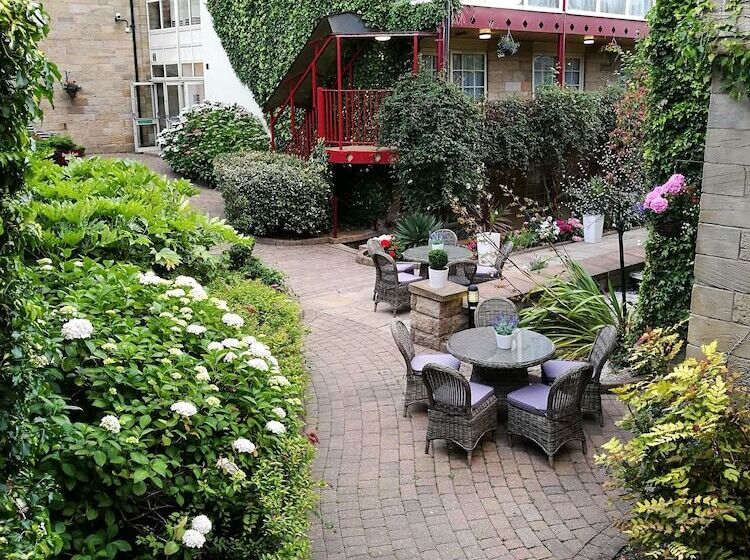 Quarto Estandar, Garrison