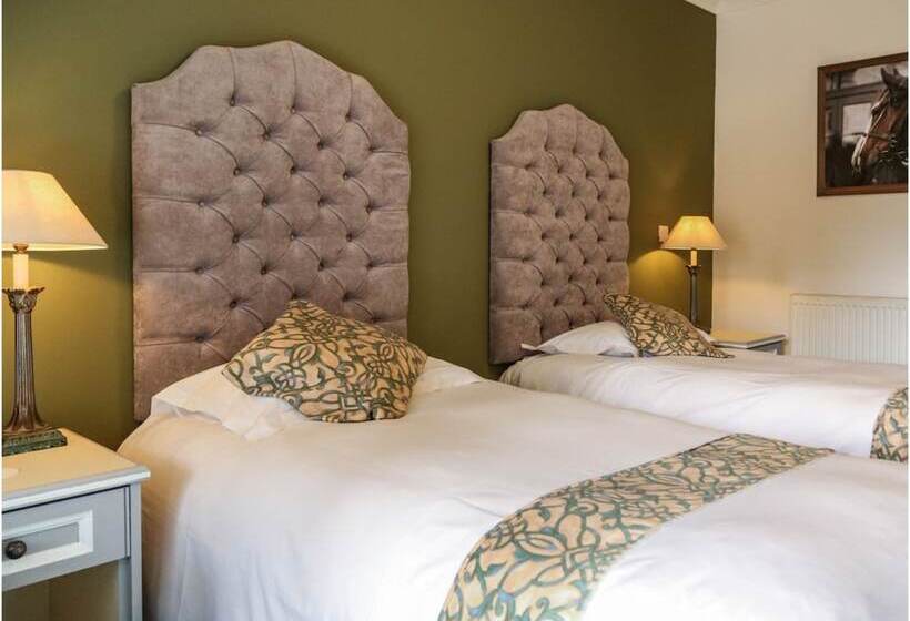 Quarto Estandar, Garrison