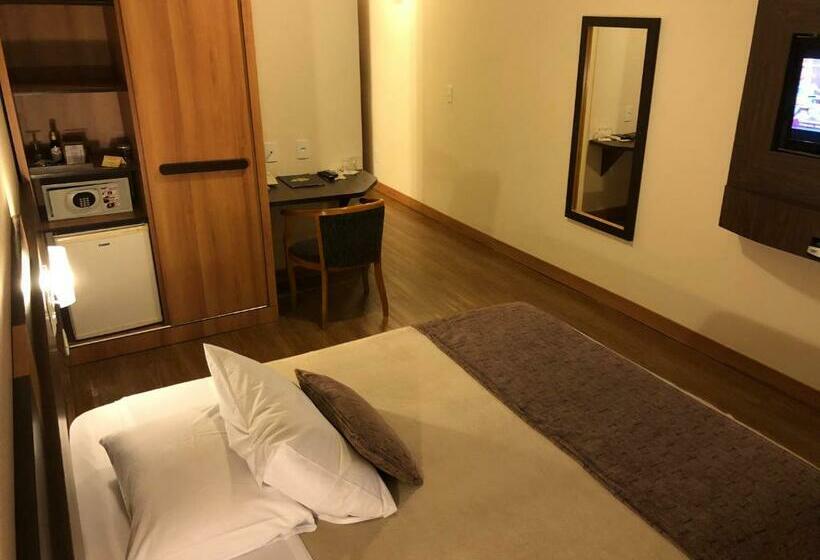 디럭스 룸, Gran Continental Hotel Taubaté