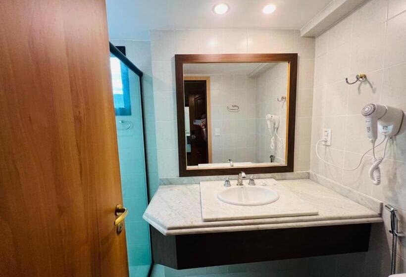 디럭스 룸, Gran Continental Hotel Taubaté