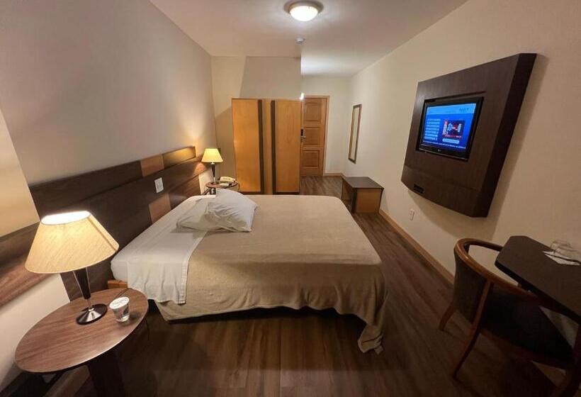 Номер Deluxe, Gran Continental Hotel Taubaté