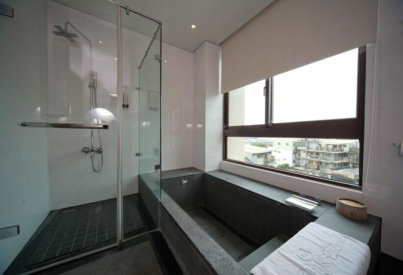 غرفة ديلوكس, Crownshine Resort