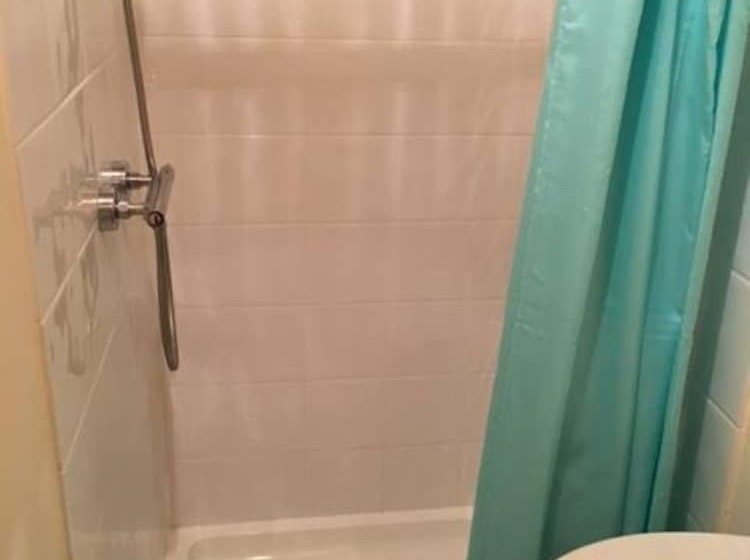 스탠다드 룸, Hathway House Accommodation