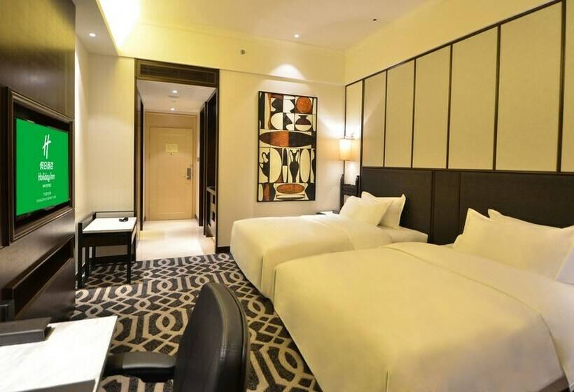스탠다드 룸 더블 침대, Holiday Inn Airport Guangzhou By Ihg