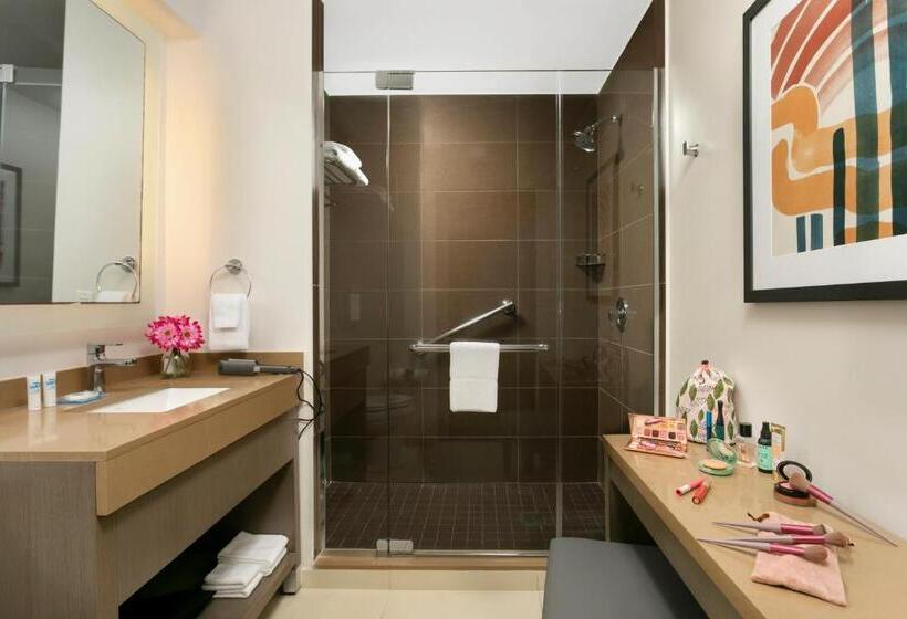 سوئیت با تخت بزرگ, Hyatt House San Juan