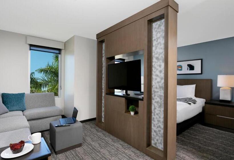 استودیو استاندارد با تخت کینگ, Hyatt House San Juan