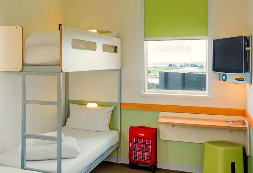 اتاق خانوادگی, Ibis Budget Auckland Airport