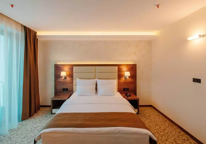 اتاق استاندارد, New Star