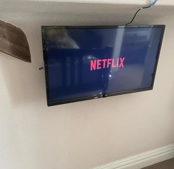 חדר דלוקס, North Crest