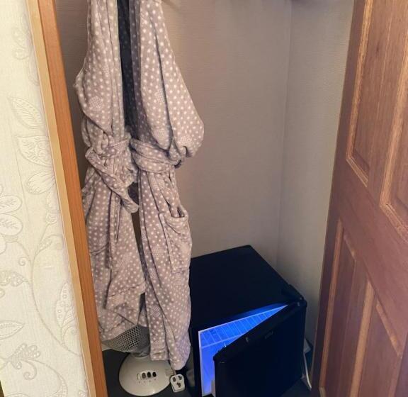 חדר דלוקס, North Crest