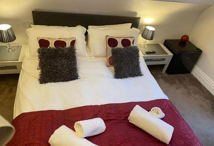 חדר פרמיום, North Crest