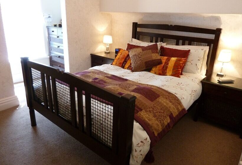 חדר דלוקס, North Crest