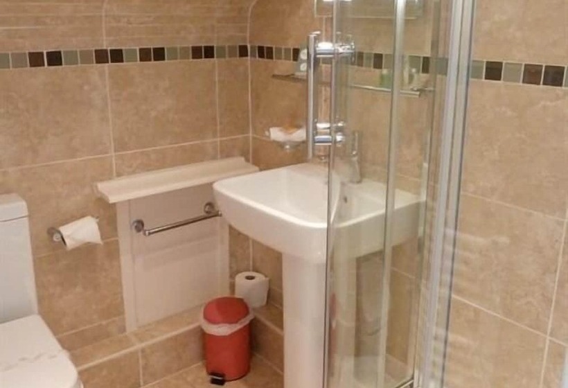 חדר דלוקס, North Crest