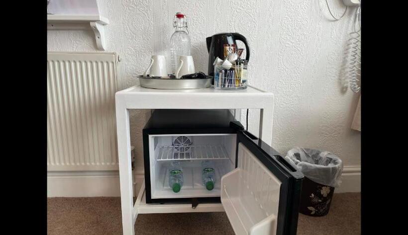 חדר דלוקס, North Crest