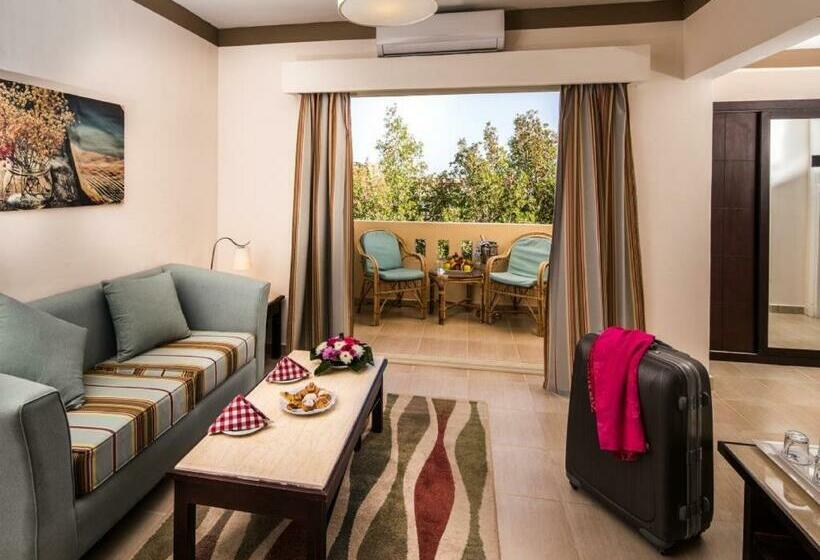 اتاق لوکس, El Karma Beach Resort & Aqua Park - Hurghada