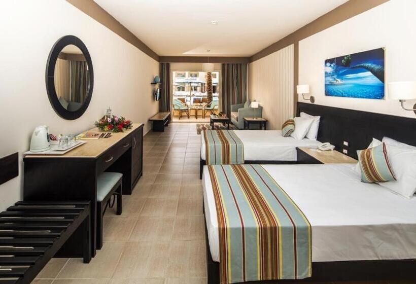 اتاق سوپریور با چشم‌انداز استخر, El Karma Beach Resort & Aqua Park - Hurghada