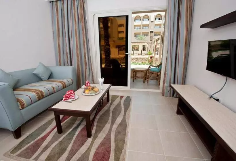 اتاق سوپریور با چشمانداز دریا, El Karma Beach Resort & Aqua Park - Hurghada