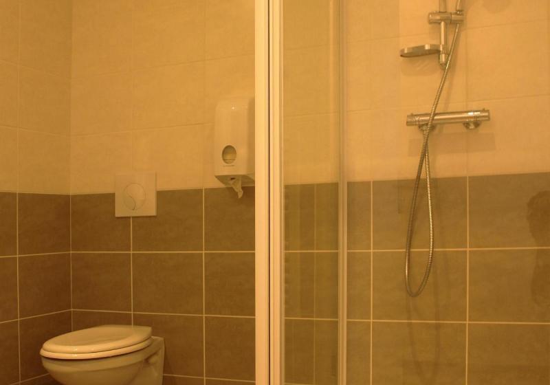 Номер Стандарт, Adonis Aix En Provence