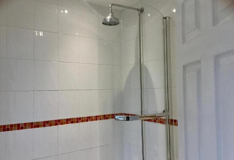 スタンダードスタジオ, Smithaleigh Farm Rooms And Apartments