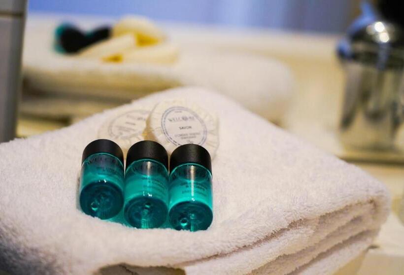 חדר סטנדרט, Terranostra