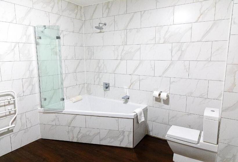 豪华房间, The City Rooms