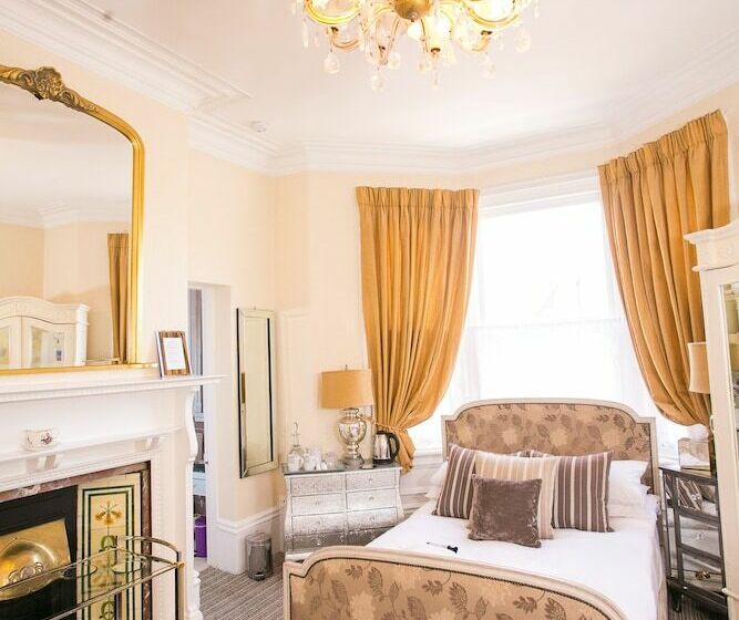 חדר סטנדרט, The Rosebery Boutique