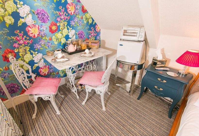 חדר סטנדרט, The Rosebery Boutique