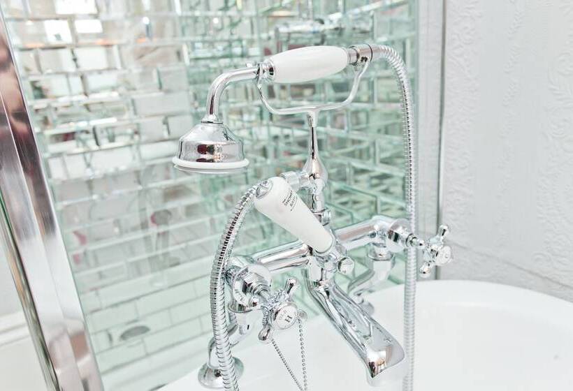 חדר סופריור, The Rosebery Boutique